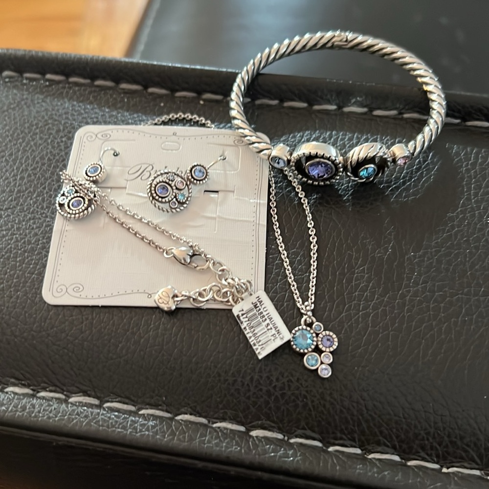 Brighton Halo set. - Picture 2 of 5